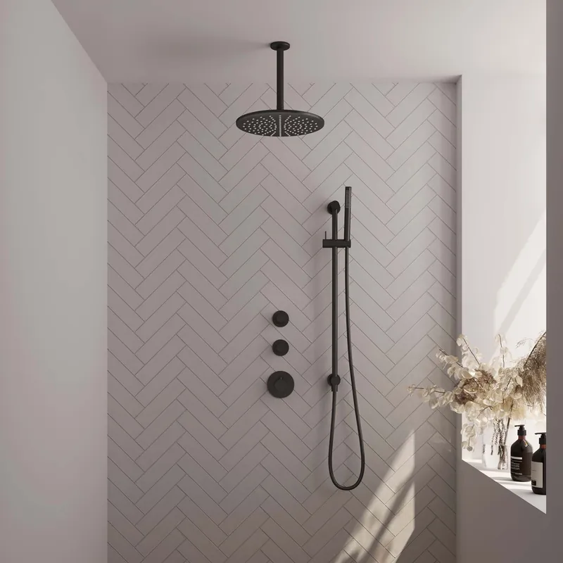 Hete Deal Brauer Black Carving Regendoucheset: Thermostatische Inbouwkraan met Stopkranen, Plafondarm, Douchekop 30cm, Glijstang met Wateruitlaat, Staafhanddouche & Doucheslang - Set 18 - Geribbeld Draaiknoppen - Mat Zwart
