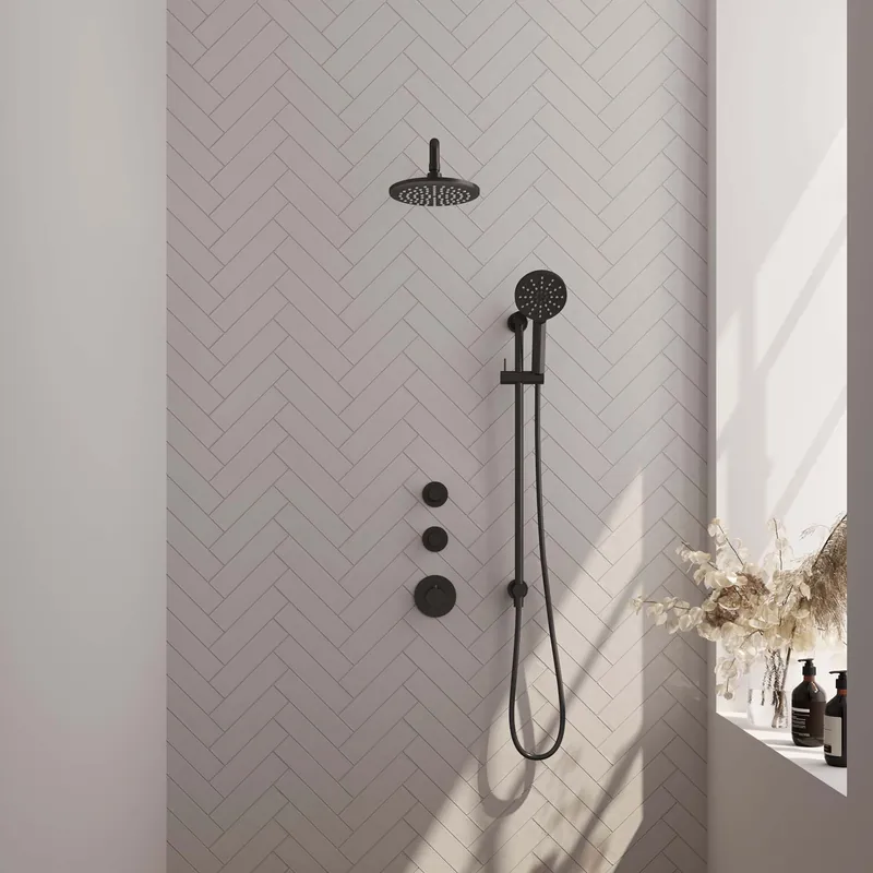 Brauer Black Carving Regendoucheset: Thermostatische Inbouwkraan met Stopkranen, Gebogen Wandarm, Douchekop 20cm, Glijstang met Wateruitlaat, 3-Standen Handdouche & Doucheslang - Set 21 - Geribbeld Draaiknoppen - Mat Zwart Aanbieding