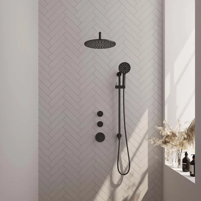 Betaalbaar Brauer Black Carving Regendoucheset: Thermostatische Inbouwkraan met Stopkranen, Gebogen Wandarm, Douchekop 30cm, Glijstang met Wateruitlaat, 3-Standen Handdouche & Doucheslang - Set 22 - Geribbeld Draaiknoppen - Mat Zwart