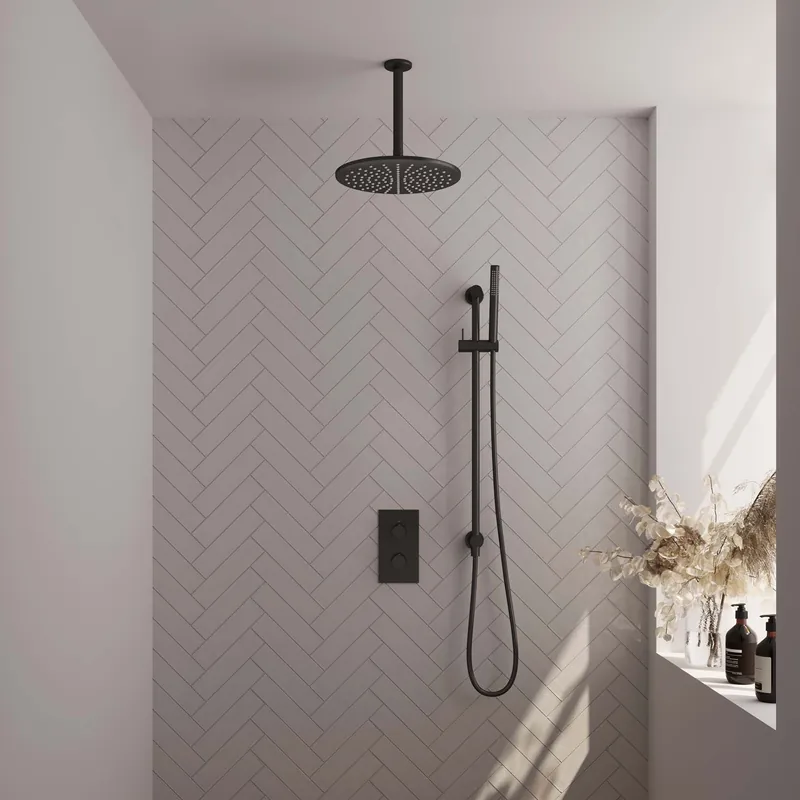 Laatste Versie Brauer Black Carving Regendoucheset: Thermostatische Inbouwkraan met 3-Weg Omstel, Plafondarm, Douchekop 30cm, Glijstang met Wateruitlaat, Staafhanddouche & Doucheslang - Set 42 - Geribbeld Draaiknoppen - Mat Zwart