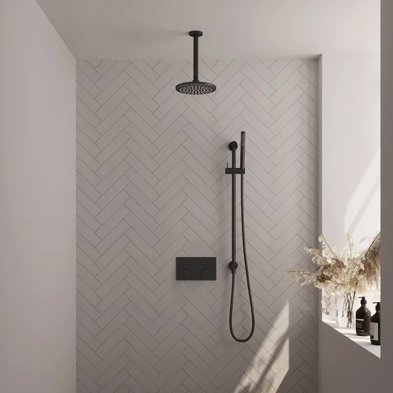 Brauer Black Carving Regendoucheset: Thermostatische Inbouwkraan met Drukknoppen, Plafondarm, Douchekop 20cm, Glijstang met Wateruitlaat, Staafhanddouche & Doucheslang - Set 65 - Geribbeld Draaiknoppen - Mat Zwart Meest Verkocht