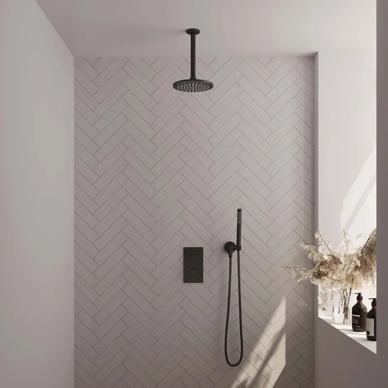 Brauer Black Editon Regendoucheset: Thermostatische Inbouwkraan met 3-Weg Omstel, Plafondarm, Douchekop 20cm, Wandhouder met Wateruitlaat, Staafhanddouche & Doucheslang - Set 29 - Draaiknoppen - Mat Zwart Rechtstreeks Van De Fabrikant