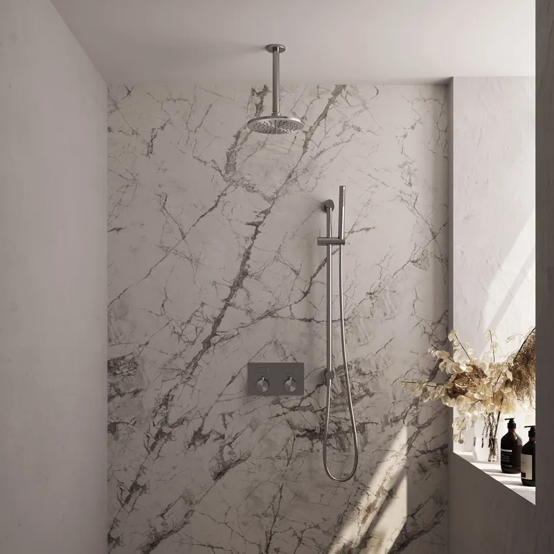 Laatste Kans Brauer Brushed Editon Regendoucheset: Thermostatische Inbouwkraan met Drukknoppen, Plafondarm, Douchekop 20cm, Glijstang met Wateruitlaat, Staafhanddouche & Doucheslang - Set 65 - Draaiknoppen - PVD - Geborsteld RVS