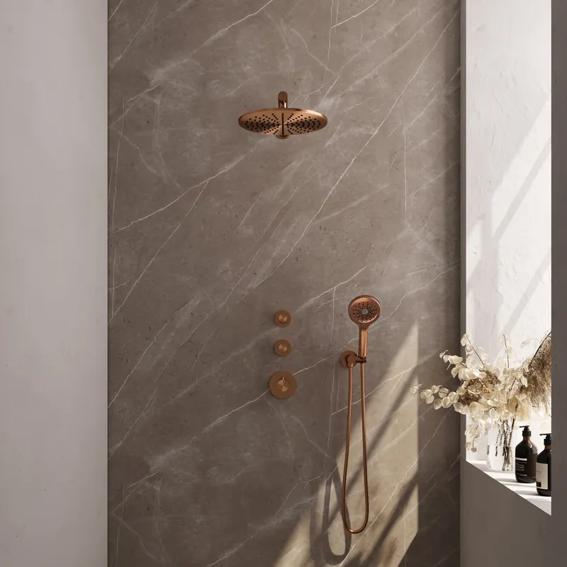 Laatste Kans Brauer Copper Carving Regendoucheset: Thermostatische Inbouwkraan met Stopkranen, Rechte Wandarm, Douchekop 30cm, Wandhouder met Wateruitlaat, 3-Standen Handdouche & Doucheslang - Set 8 - Geribbeld Draaiknoppen - PVD - Geborsteld Koper