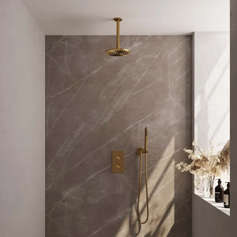 Laatste Versie Brauer Gold Editon Regendoucheset: Thermostatische Inbouwkraan met 3-Weg Omstel, Plafondarm, Douchekop 20cm, Wandhouder met Wateruitlaat, Staafhanddouche & Doucheslang - Set 29 - Draaiknoppen - PVD - Geborsteld Goud