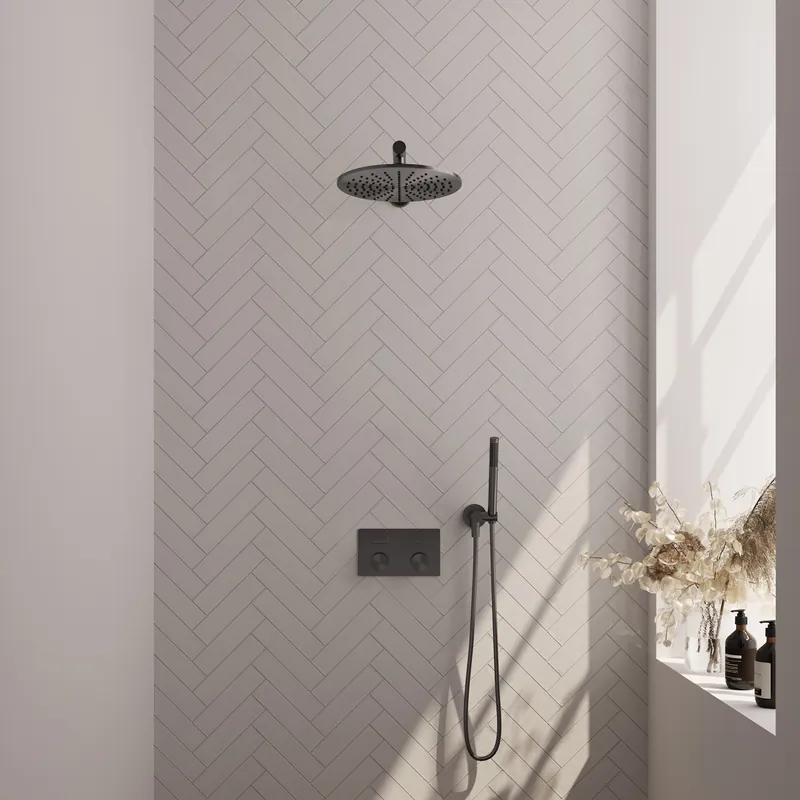 Hete Deal Brauer Gunmetal Carving Regendoucheset: Thermostatische Inbouwkraan met Drukknoppen, Rechte Wandarm, Douchekop 30cm, Wandhouder met Wateruitlaat, Staafhanddouche & Doucheslang - Set 50 - Geribbeld Draaiknoppen - PVD - Geborsteld Gunmetal