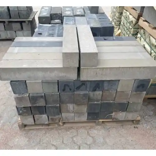 Uitverkoop 2e Hands Linia 12x12x60cm Bont Restpartij
