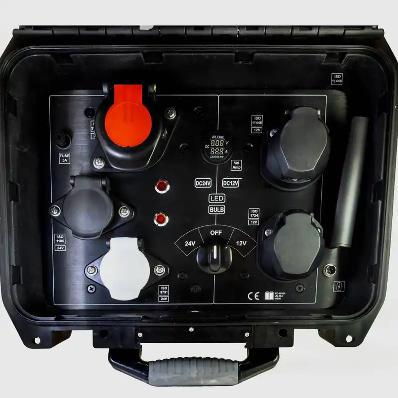 Lage Prijs POWERHAND Aanhanger Verlichting Tester 12V + 24V Set in Koffer
